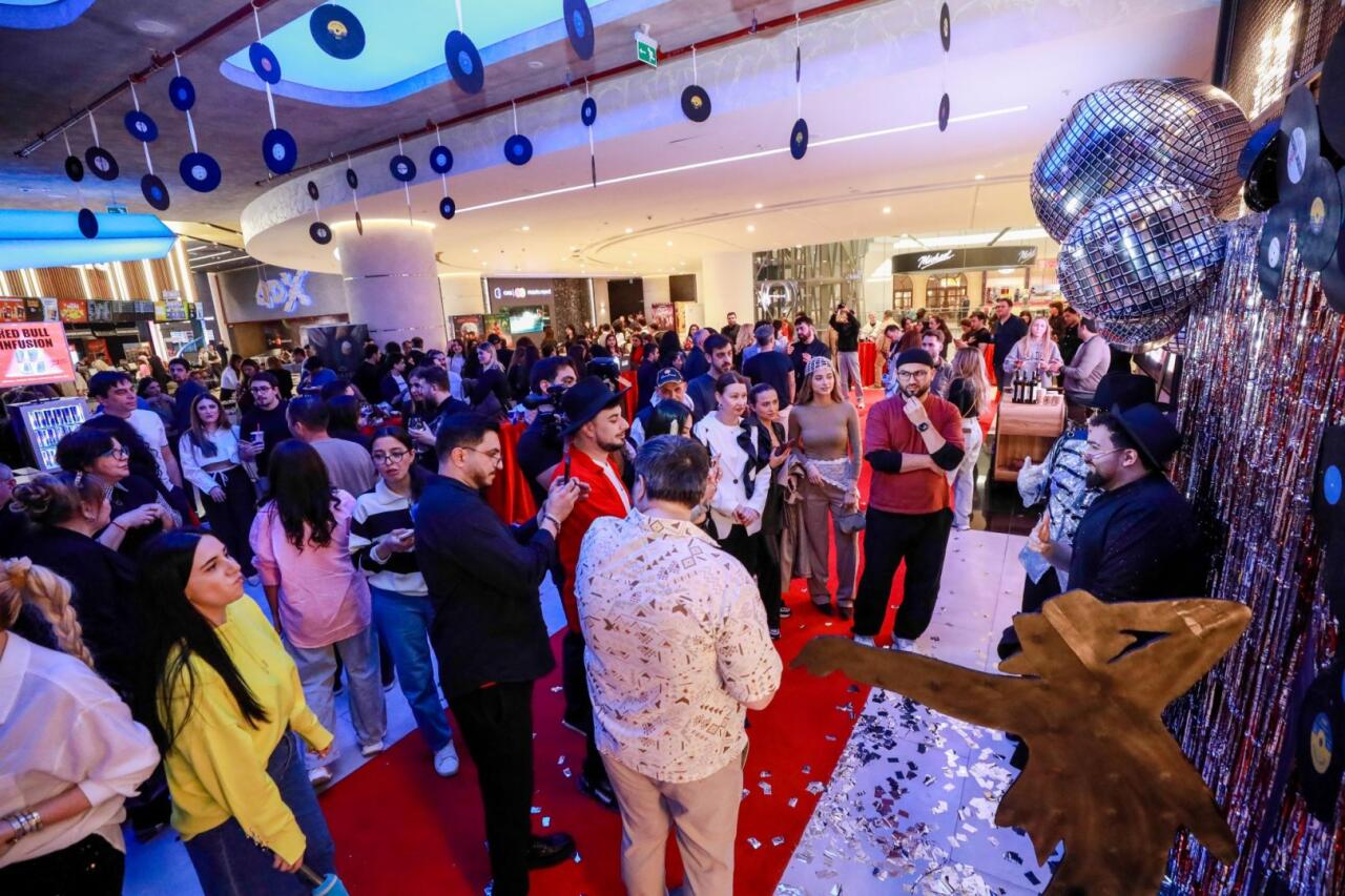 В Баку появился портал в эпоху поп-короля Майкла Джексона: