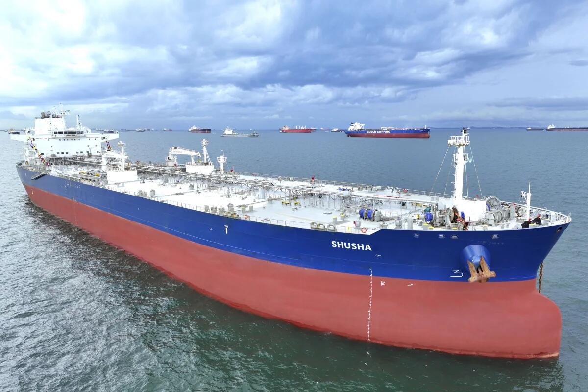 Пять судов, принадлежащих Азербайджану, исключены из санкционного списка ЕC