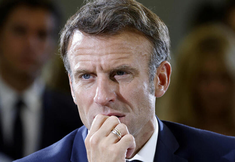 Макрон уйдет из политики