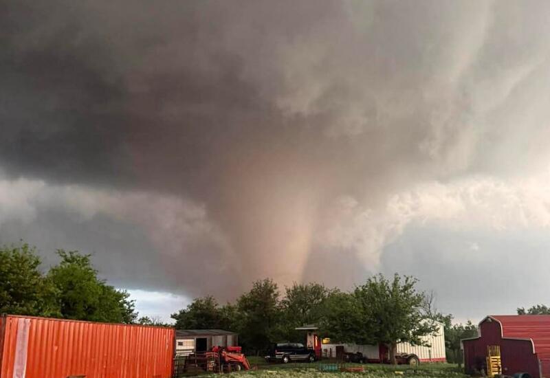 Мощный торнадо в США