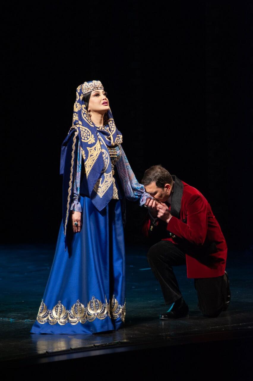 Малейка Асадова отметила юбилей в образе дочери последнего Карабахского хана