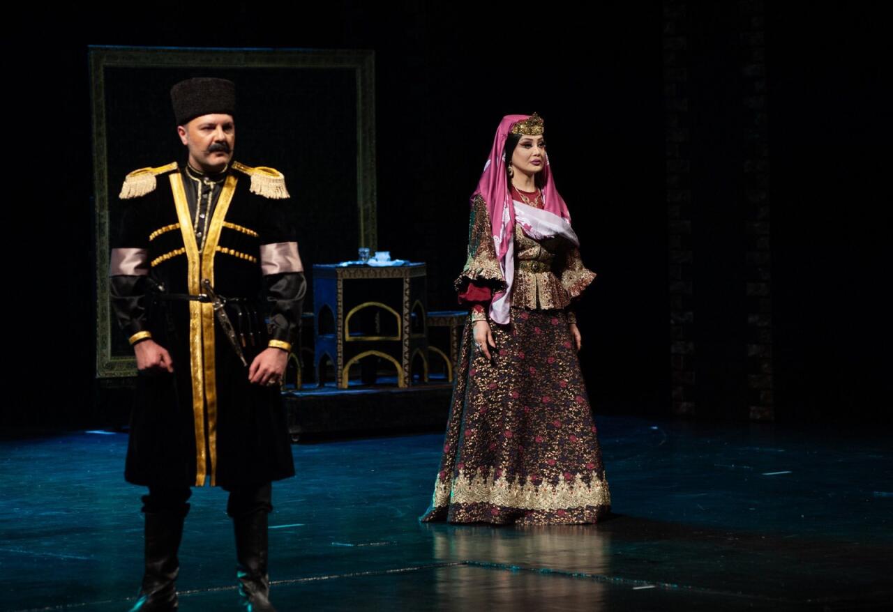 Малейка Асадова отметила юбилей в образе дочери последнего Карабахского хана