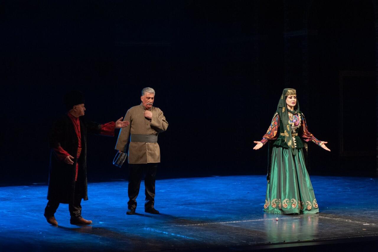 Малейка Асадова отметила юбилей в образе дочери последнего Карабахского хана