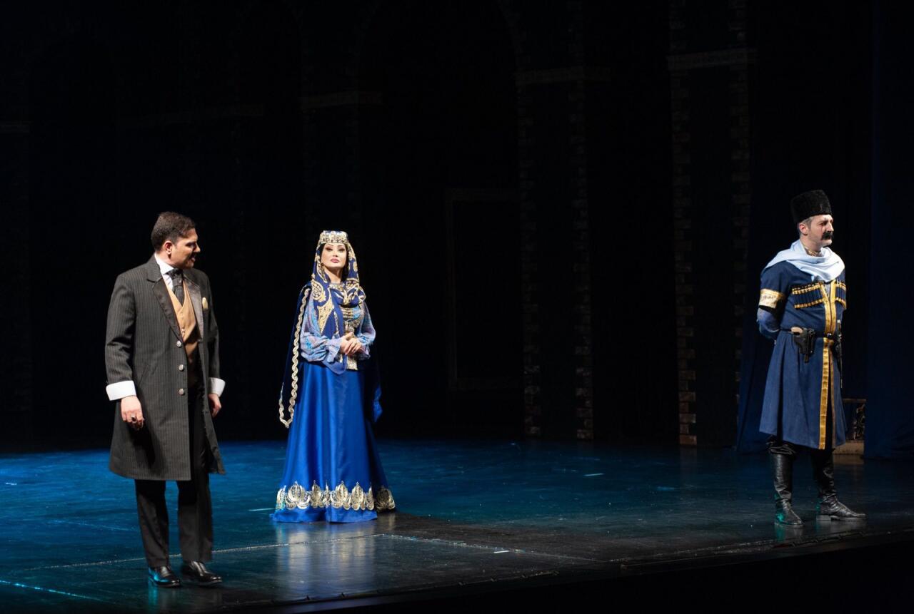 Малейка Асадова отметила юбилей в образе дочери последнего Карабахского хана