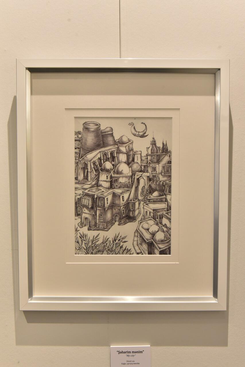 В Баку открылась персональная выставка художника Таира Шихалиева