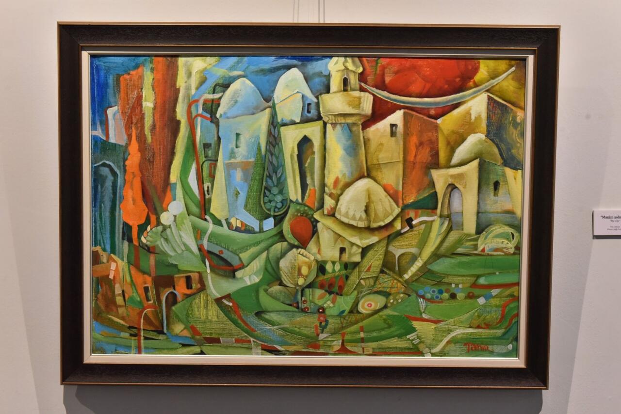 В Баку открылась персональная выставка художника Таира Шихалиева