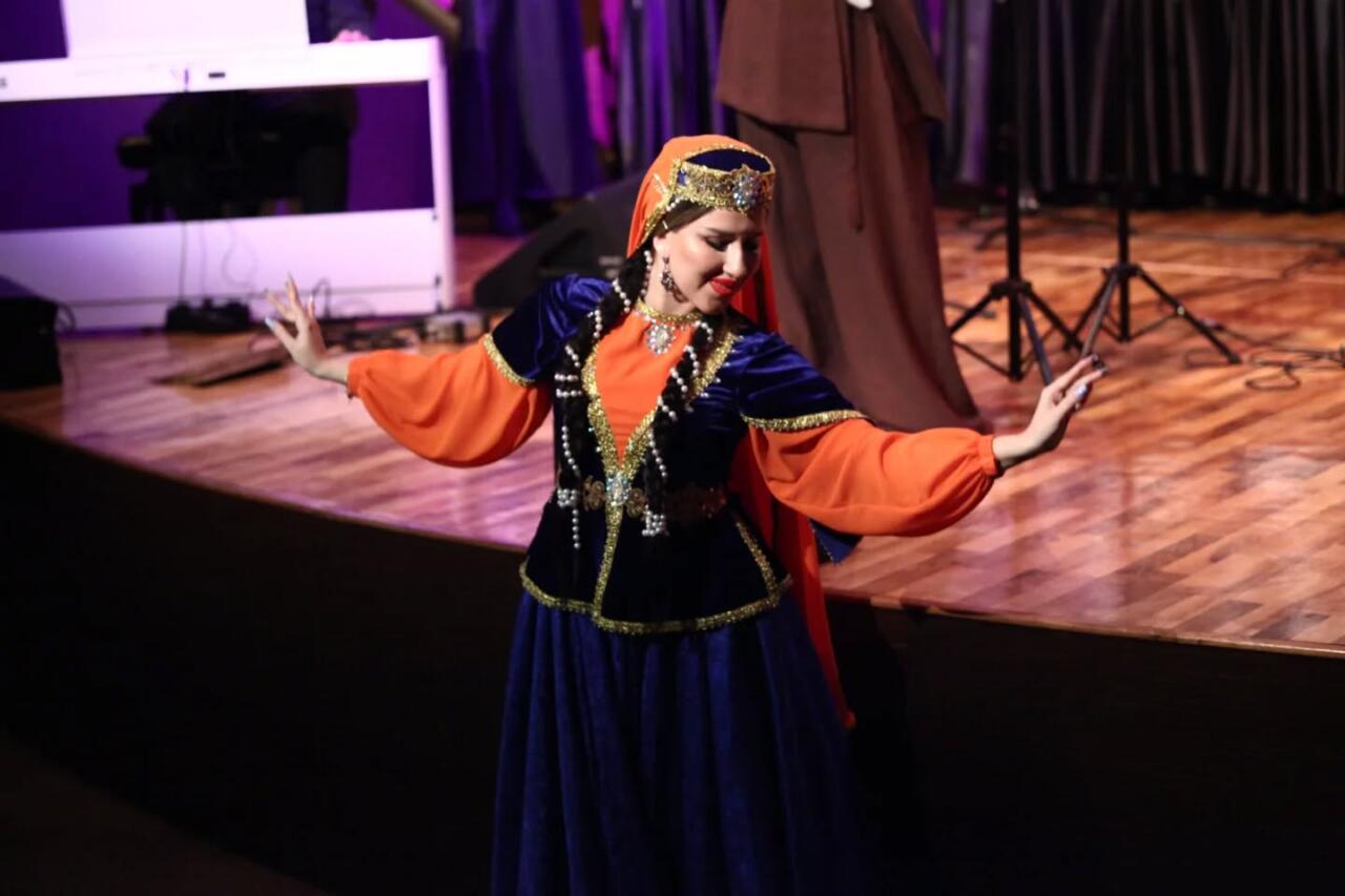 Живая классика Азербайджана: два юбилея