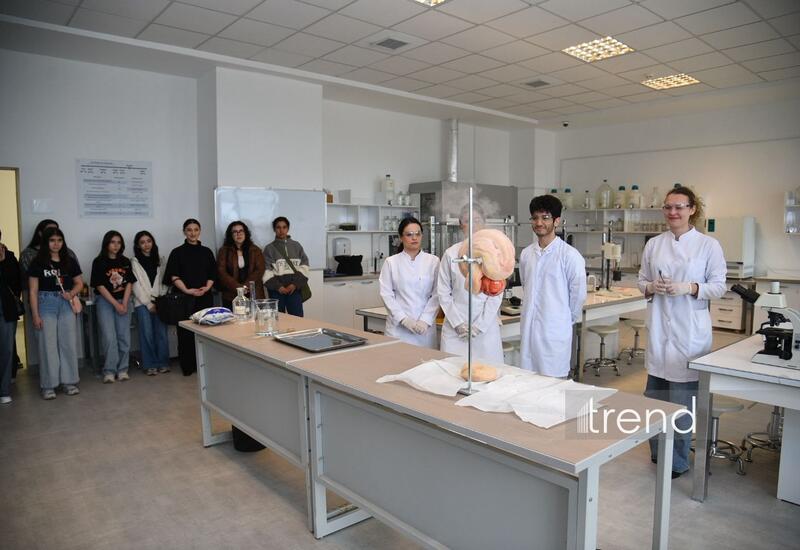 В Бакинском филиале МГУ имени М.В. Ломоносова прошел День открытых дверей на 2026/2027 учебный год