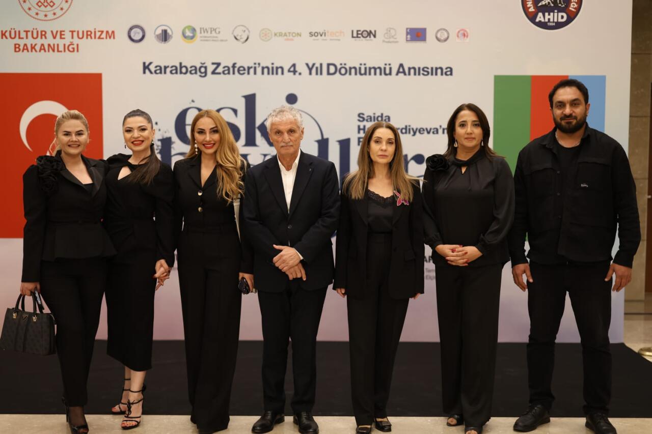 Саида Хагвердиева удостоена премии "Серебряная карьера" в Анкаре