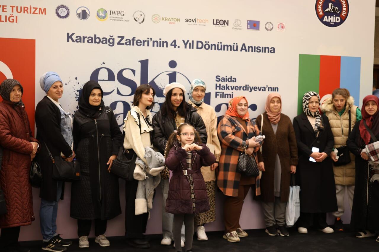 Саида Хагвердиева удостоена премии "Серебряная карьера" в Анкаре