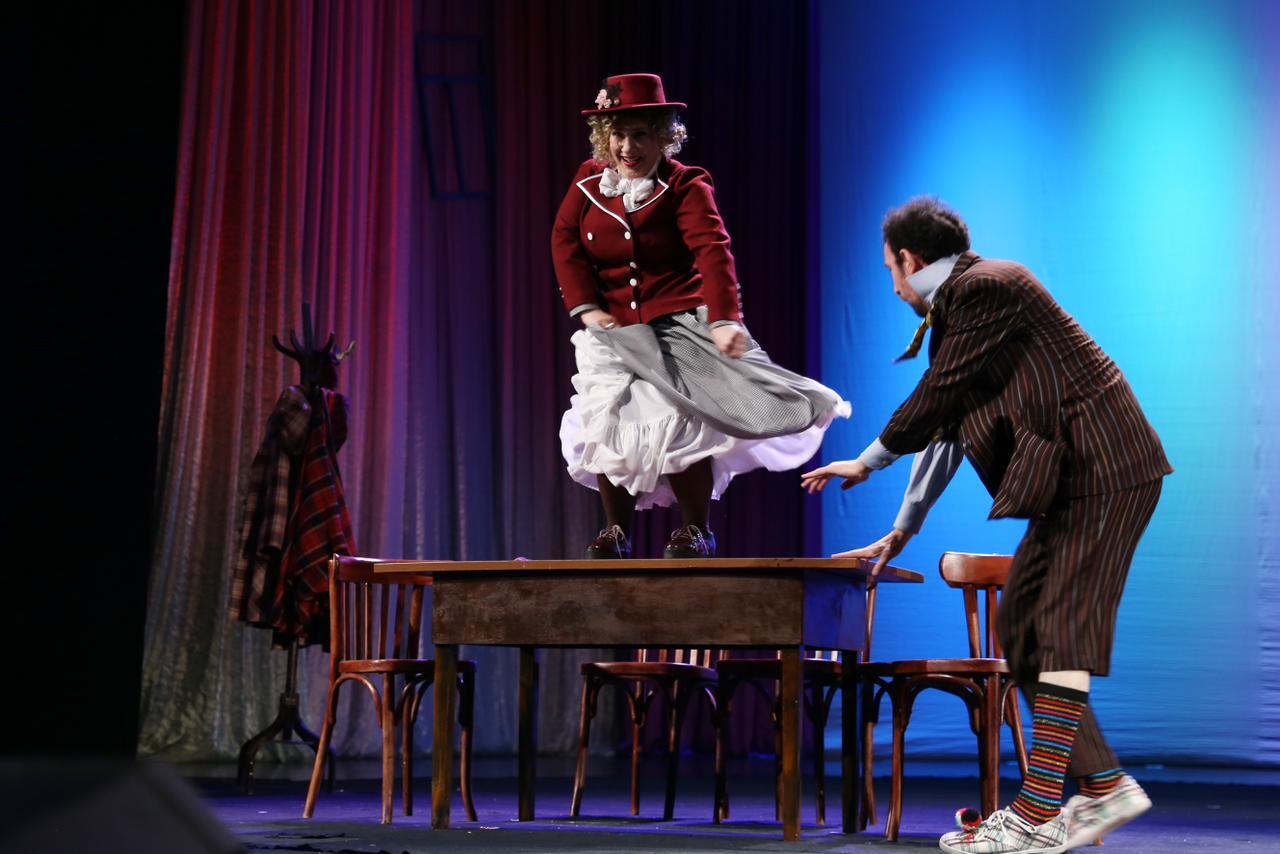 Премьера спектакля "Мэри Поппинс" в ТЮЗе