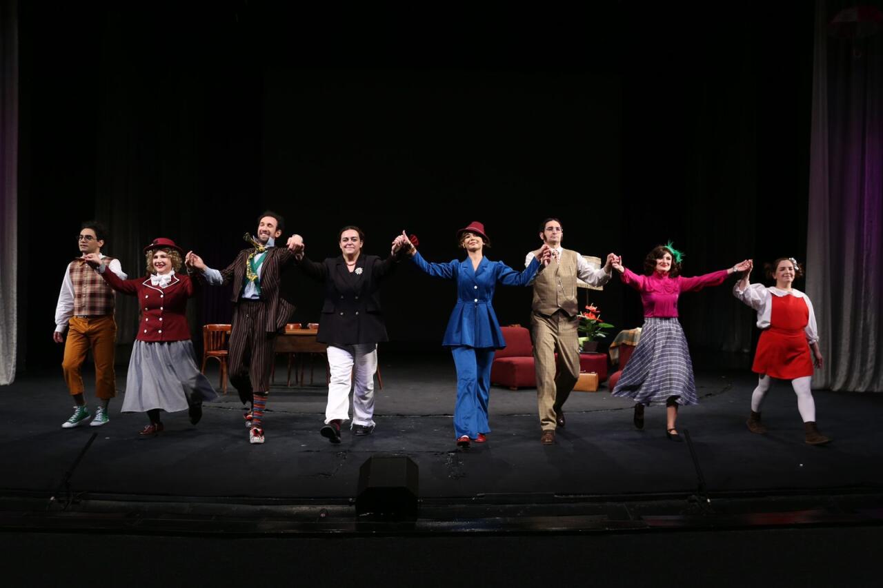 Премьера спектакля "Мэри Поппинс" в ТЮЗе