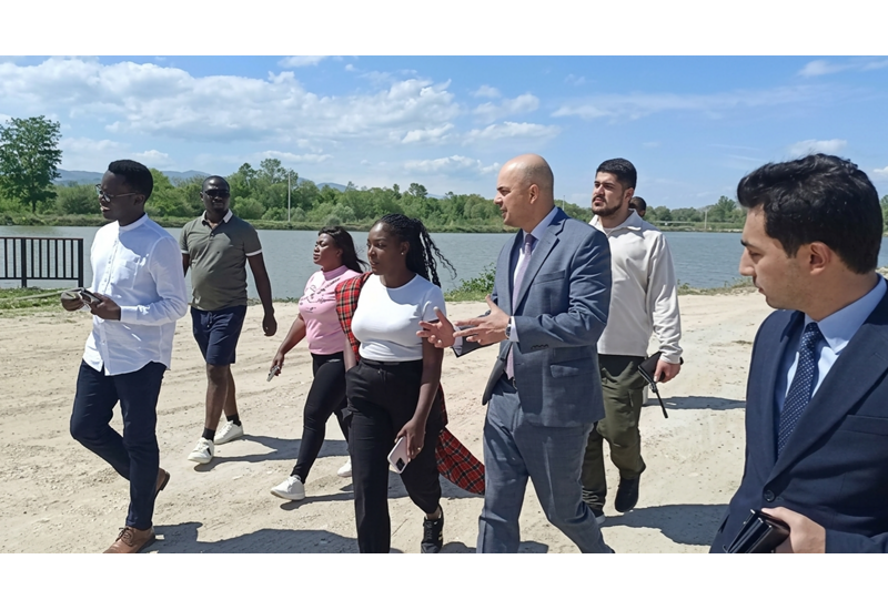 Медиа-тур африканских журналистов в Азербайджан подчеркнул турпотенциал и развитие городов в преддверии WUF13