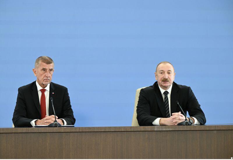 Prezident İlham Əliyev: Biz Azərbaycanda böyük potensialı olan bərpaolunan enerji sahəsini fəal şəkildə inkişaf etdiririk