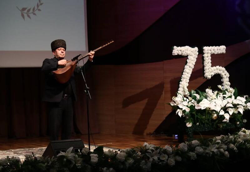 В Баку прошел юбилейный вечер Барата Вюсала