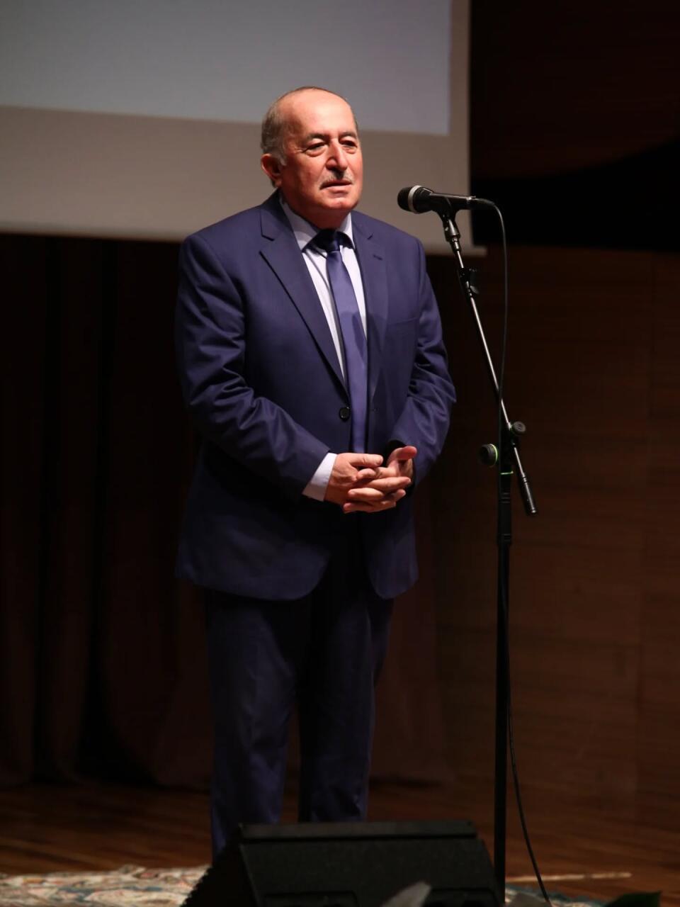 В Баку прошел юбилейный вечер Барата Вюсала