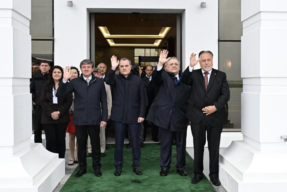 Завершился визит премьера Чехии в Азербайджан