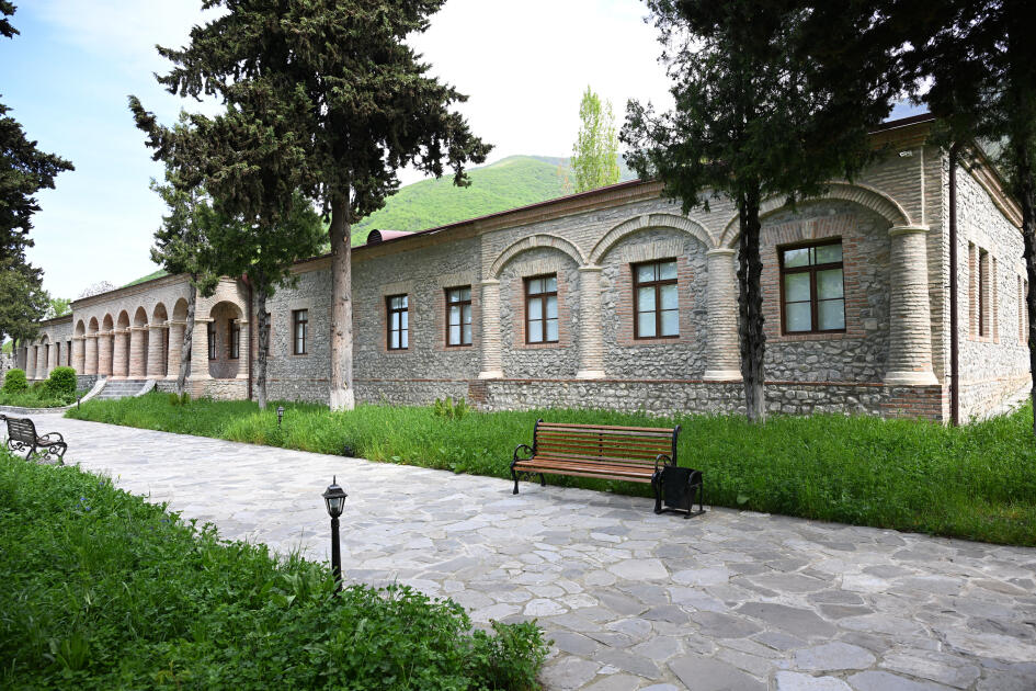 Лейла Алиева и Арзу Алиева приняли участие в открытии после восстановления историко-архитектурных памятников в Шеки