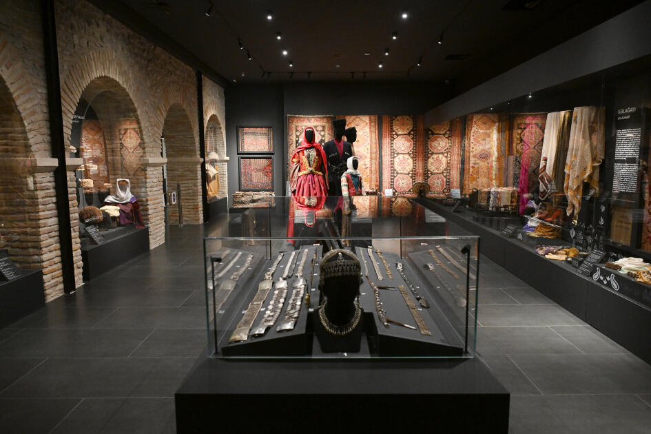 Лейла Алиева и Арзу Алиева приняли участие в открытии после восстановления историко-архитектурных памятников в Шеки