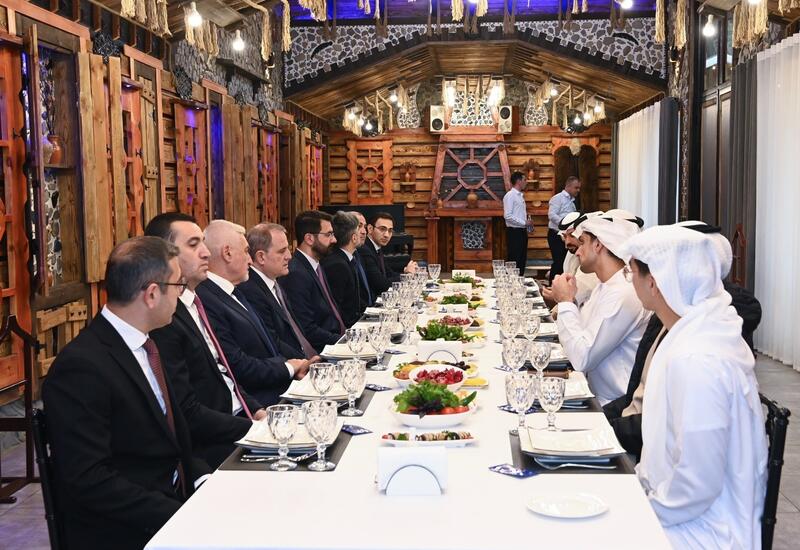 Азербайджан и ОАЭ обсудили расширение сотрудничества