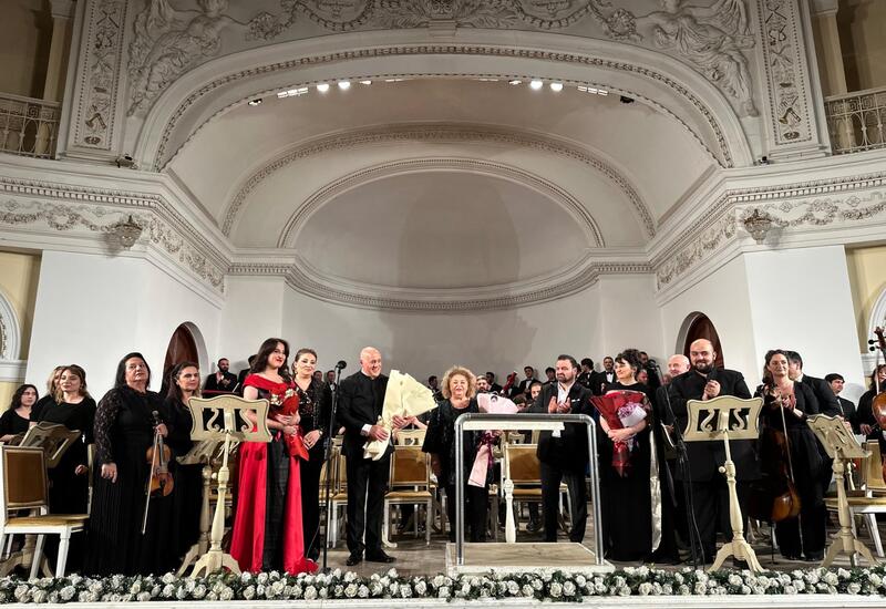 Страсти сицилийской деревни ожили в Баку - от любви до роковой развязки