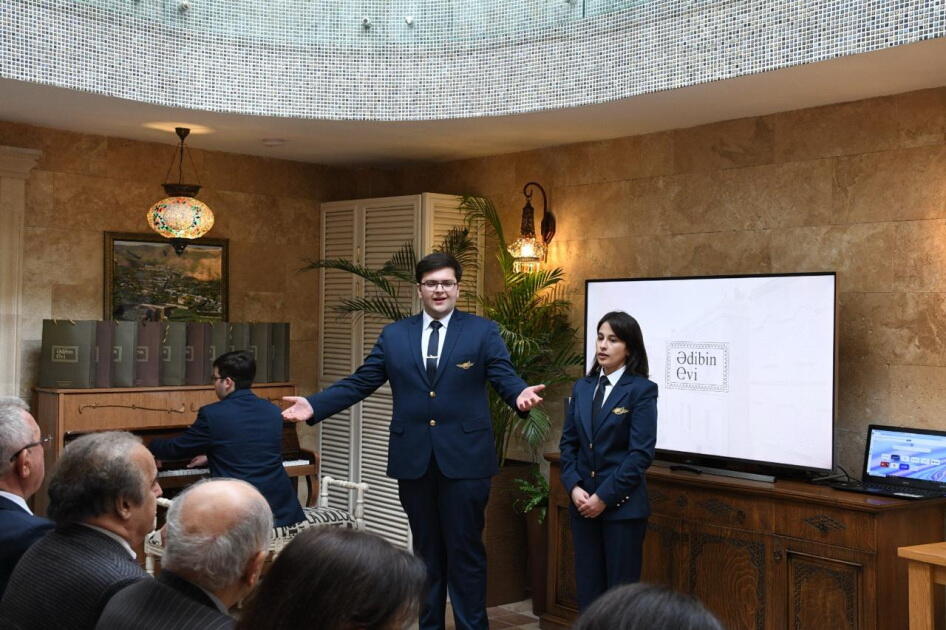 Mir Cəlal Paşayevin doğum gününə həsr olunmuş ədəbi-bədii tədbir təşkil olunub