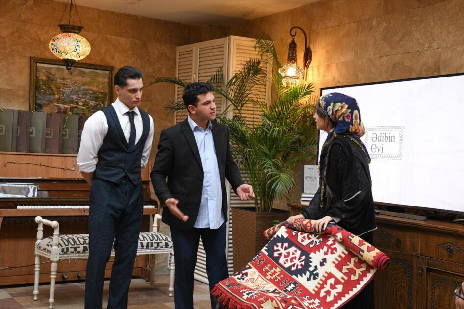 Mir Cəlal Paşayevin doğum gününə həsr olunmuş ədəbi-bədii tədbir təşkil olunub