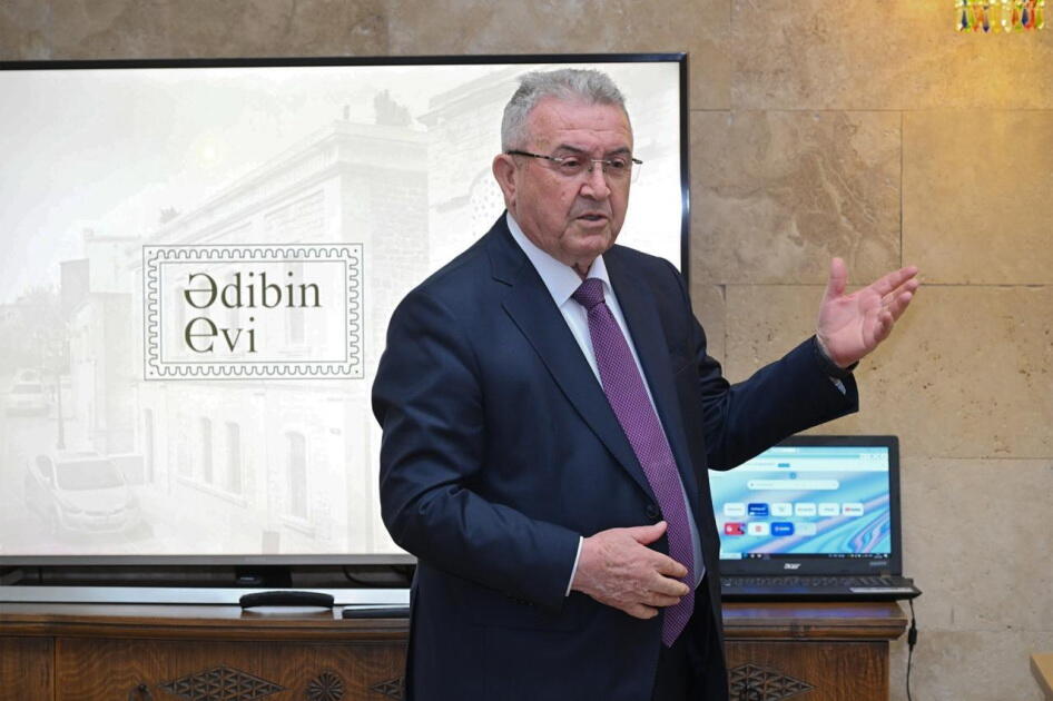 Mir Cəlal Paşayevin doğum gününə həsr olunmuş ədəbi-bədii tədbir təşkil olunub