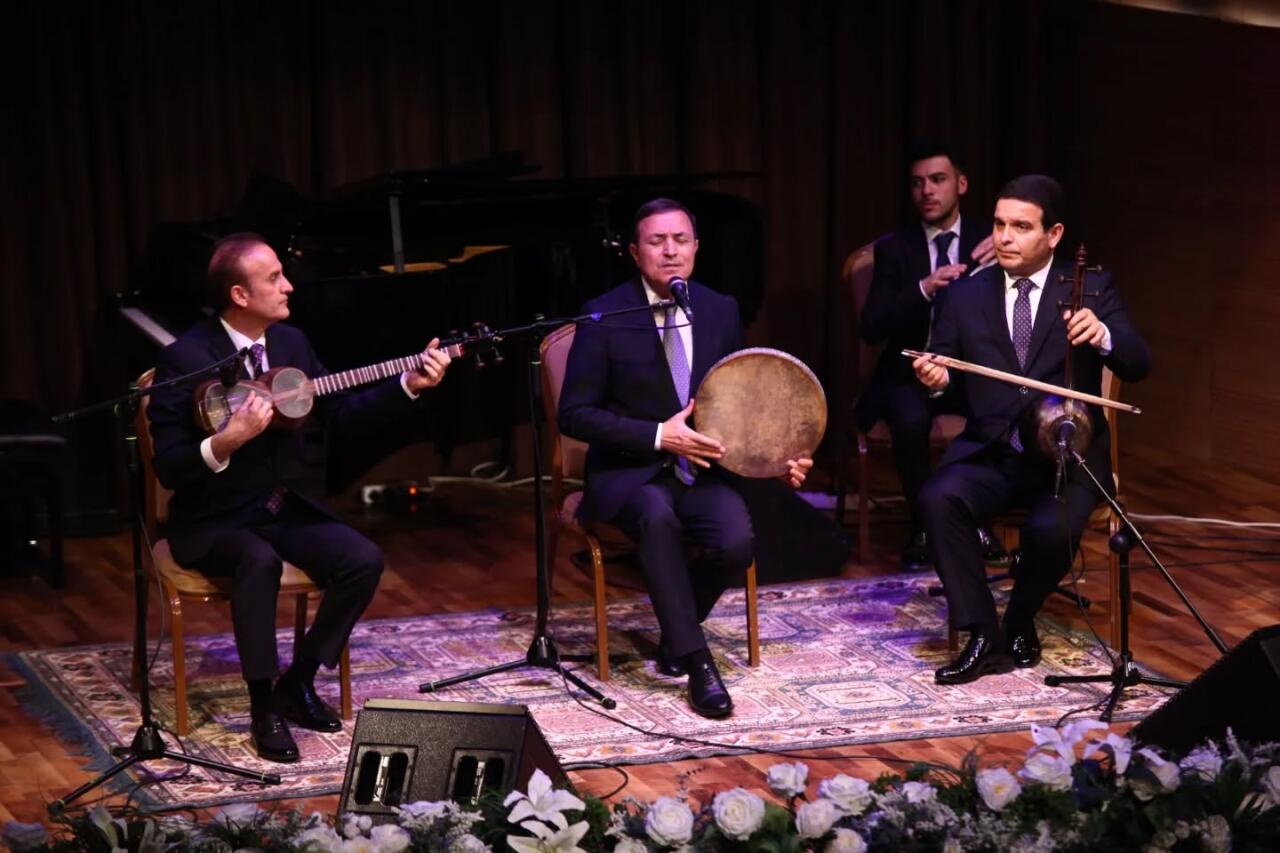 Живой голос его кяманчи… вечер памяти Адалята Везирова в Баку
