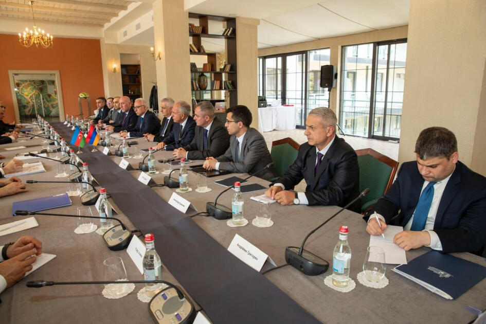 Азербайджан и Армения согласовали и обменялись проектами по делимитации