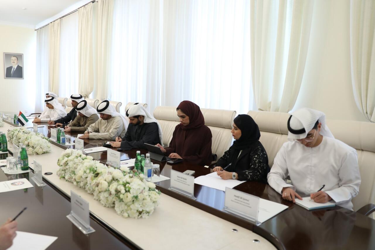 Обсуждено сотрудничество в сфере здравоохранения Азербайджана и ОАЭ