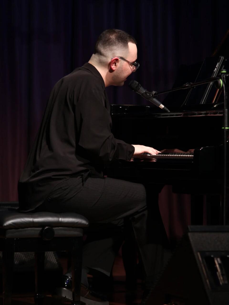 В Баку прошел вечер, посвященный юбилею народной артистки Флоры Керимовой