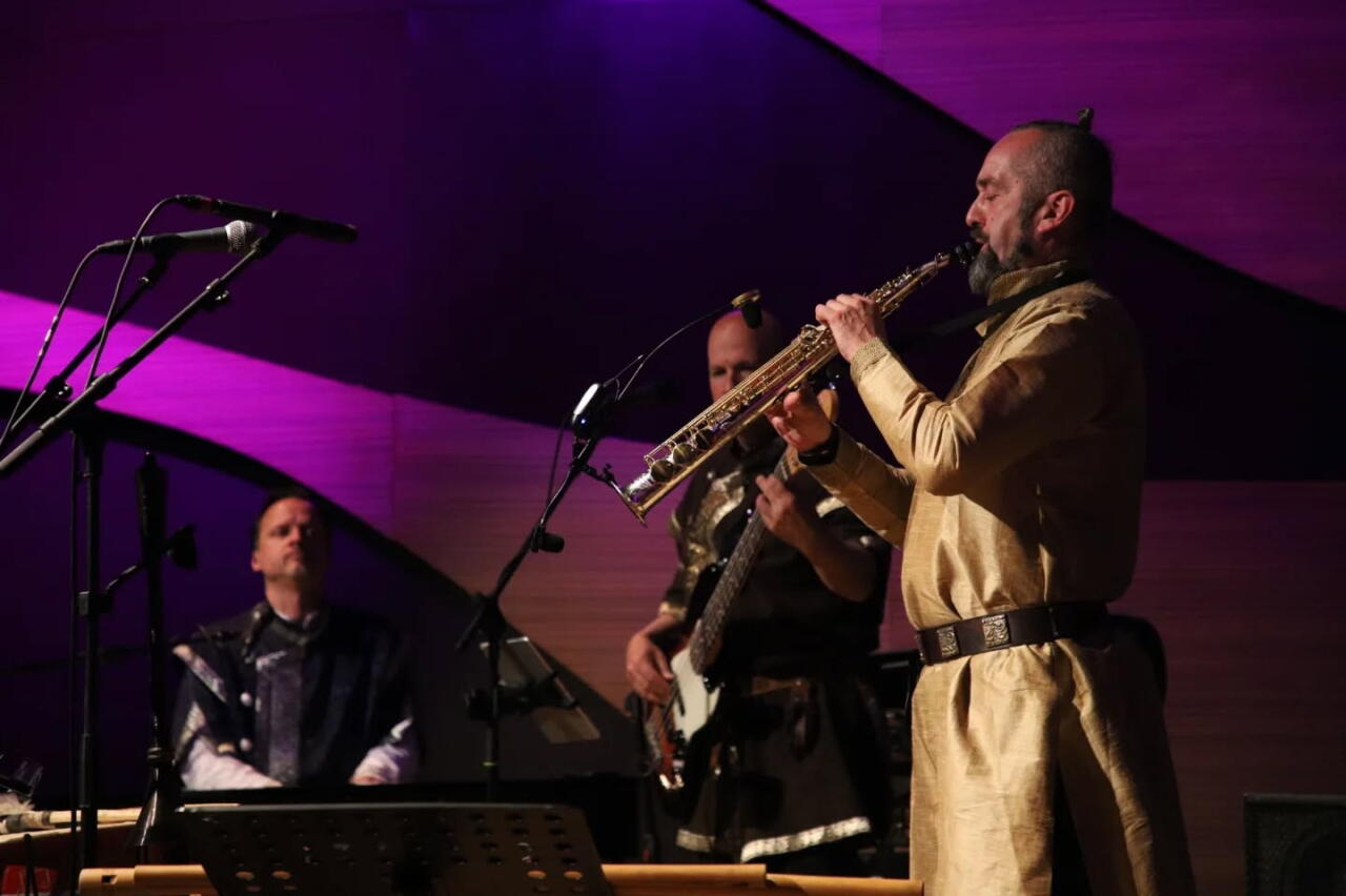 В Баку представили шоу на стыке культур и эпох