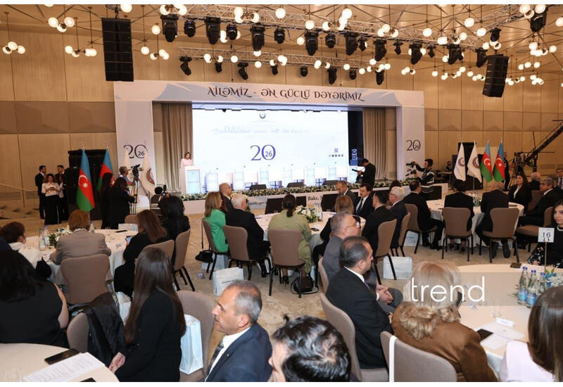 В Баку проходит конференция на тему "Устойчивое развитие: политика в отношении семьи, женщин и детей"