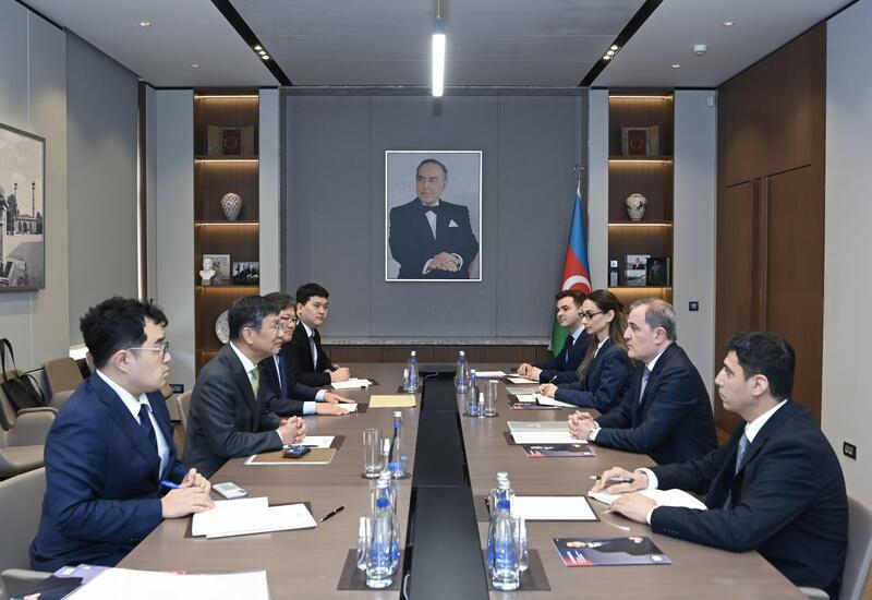 Байрамов обсудил с кандидатом на должность судьи МС деятельность в рамках международных организаций