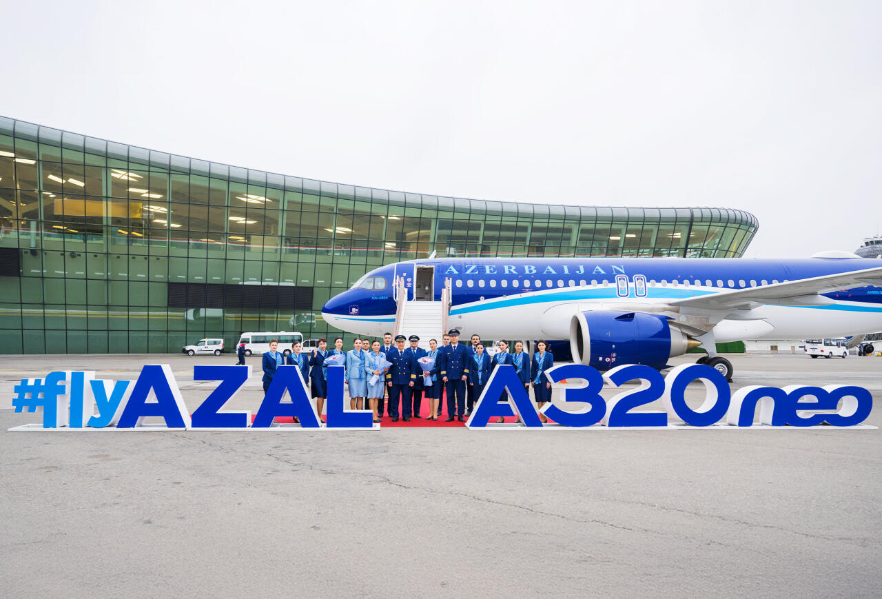 В парк AZAL поступил ещё один самолёт Airbus A320neo