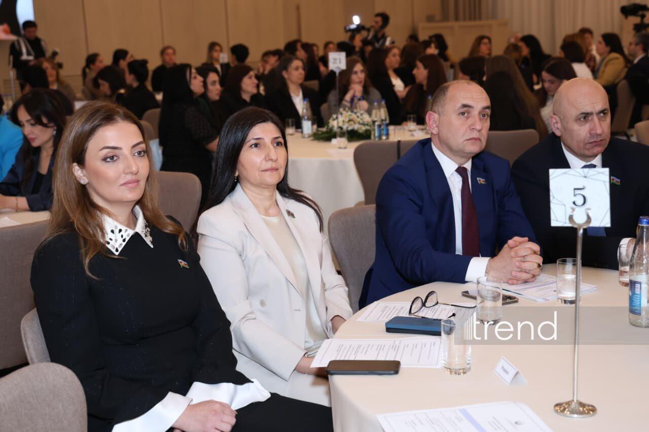 Bakıda “Dayanıqlı inkişaf: ailə, qadın və uşaq siyasəti” mövzusunda konfrans keçirilir