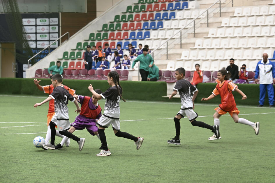 Leyla Əliyevanın təşəbbüsü ilə uşaq evlərinin komandaları arasında növbəti minifutbol turniri təşkil olunub