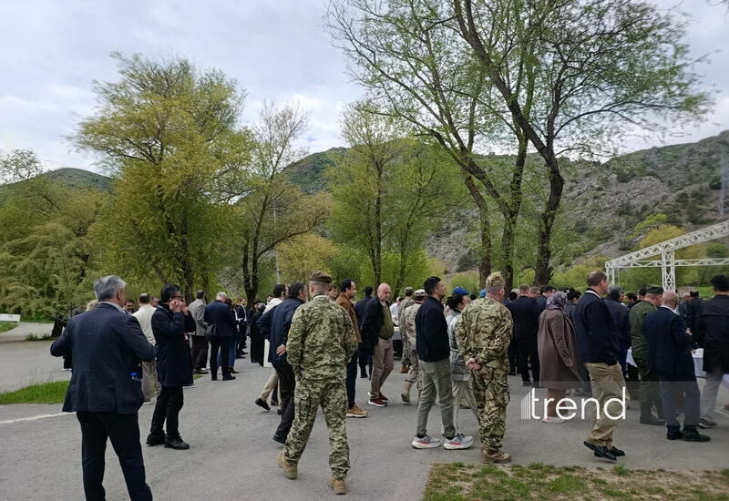 Представители дипкорпуса посетили Лачинский район