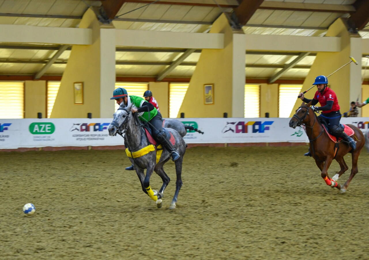 Азербайджанская сборная по човгану готовится к чемпионату мира