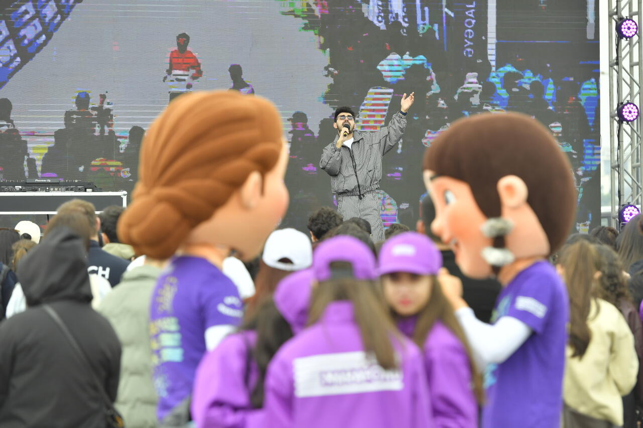 "Bakı Marafonu 2026"ın start və finişində konsert təşkil edilib