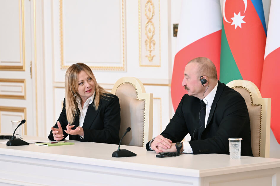 Президент Ильхам Алиев и Председатель Совета министров Италии Джорджа Мелони выступили с заявлениями для прессы