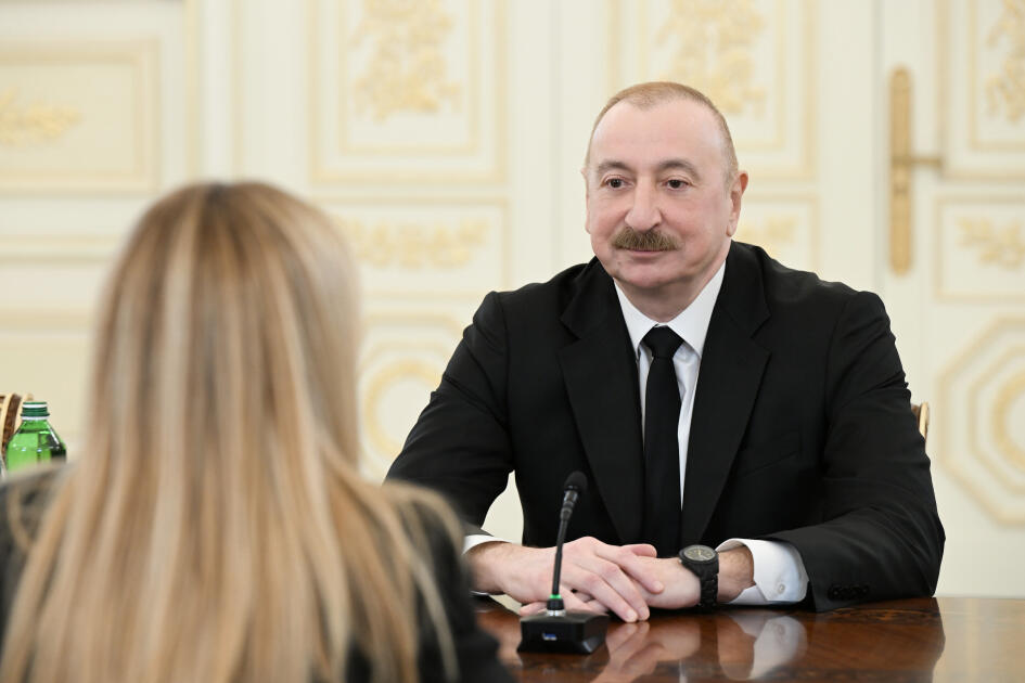 Состоялась встреча Президента Ильхама Алиева с Председателем Совета министров Италии Джорджей Мелони в расширенном составе