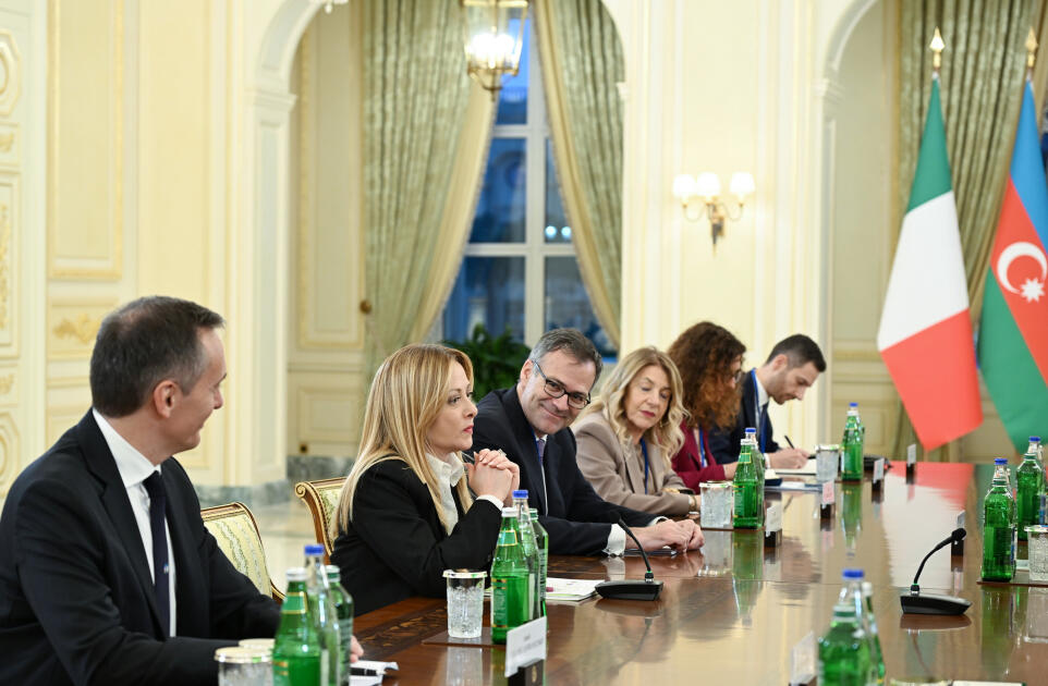 Состоялась встреча Президента Ильхама Алиева с Председателем Совета министров Италии Джорджей Мелони в расширенном составе