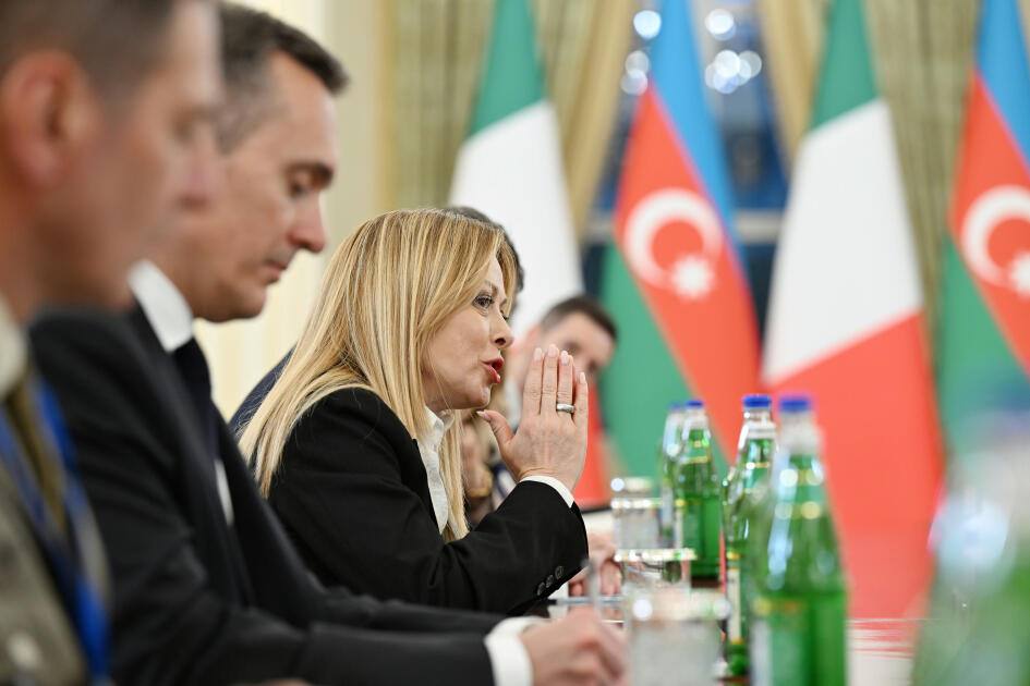 Состоялась встреча Президента Ильхама Алиева с Председателем Совета министров Италии Джорджей Мелони в расширенном составе