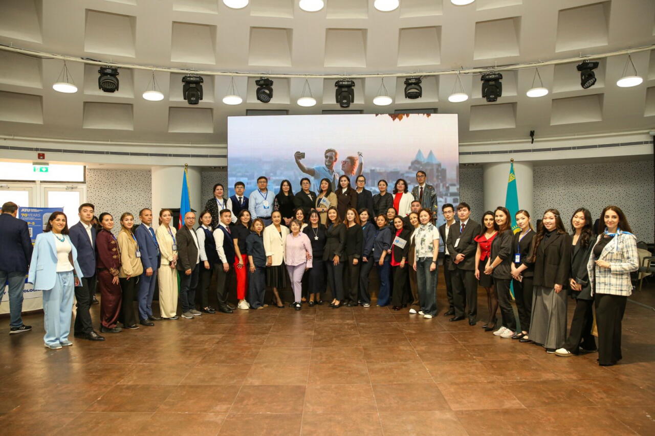 İZ Community провела в Баку международную образовательную выставку Study in Kazakhstan