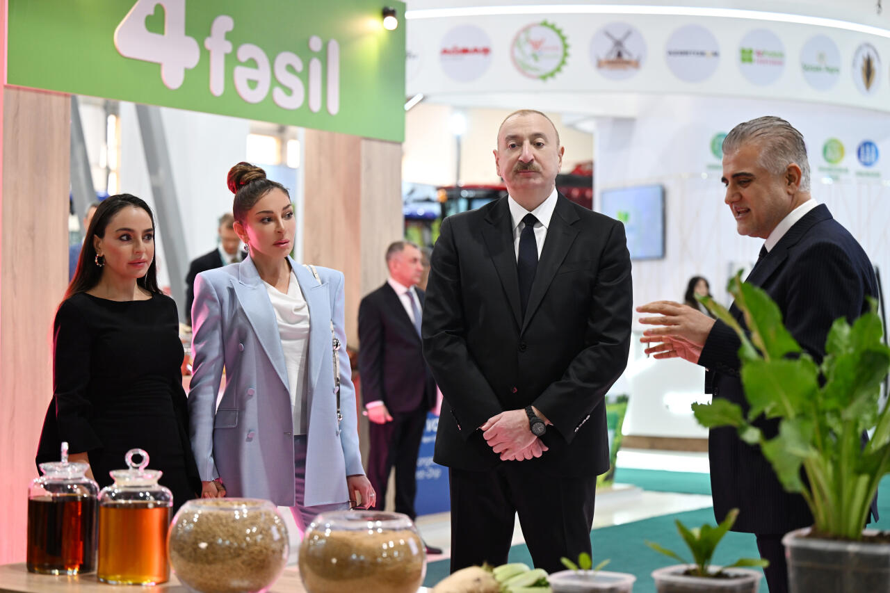 Prezident İlham Əliyev və Birinci xanım Mehriban Əliyeva 19-cu “Caspian Agro Week” və 31-ci “InterFood Azerbaijan” sərgiləri ilə tanış olublar