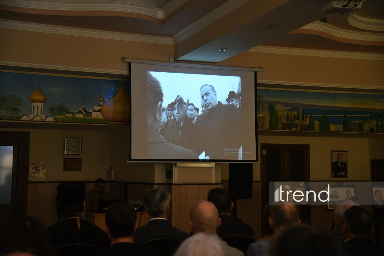 В Центре русской культуры в Баку состоялся показ фильма "Сердце лидера", посвященного памяти Гейдара Алиева
