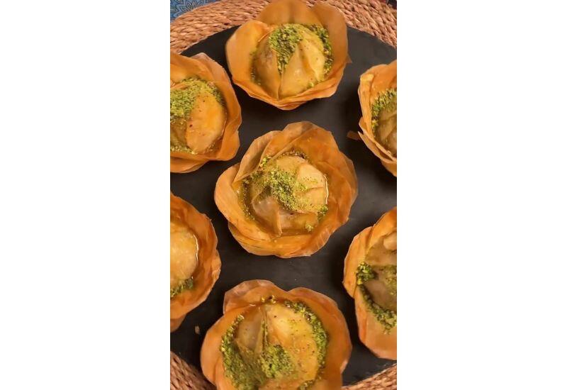 Десерт из яблок и грецких орехов от gunay_kitchen