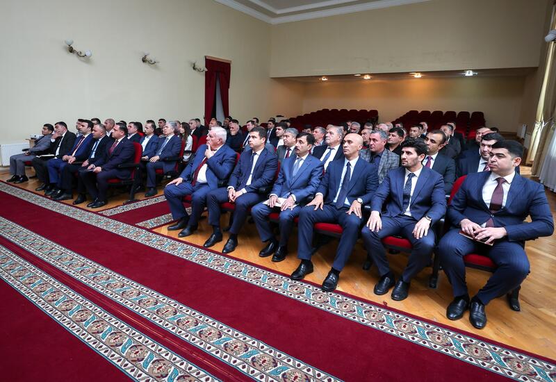 Siyəzəndə sahibkarlarla biznesin inkişafına dair təklif və ehtiyacları müzakirə edilib